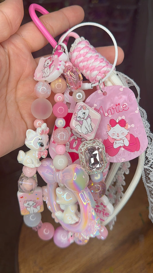 🎀🐱 “Princess Marie” Luxe Purse Chain $32
