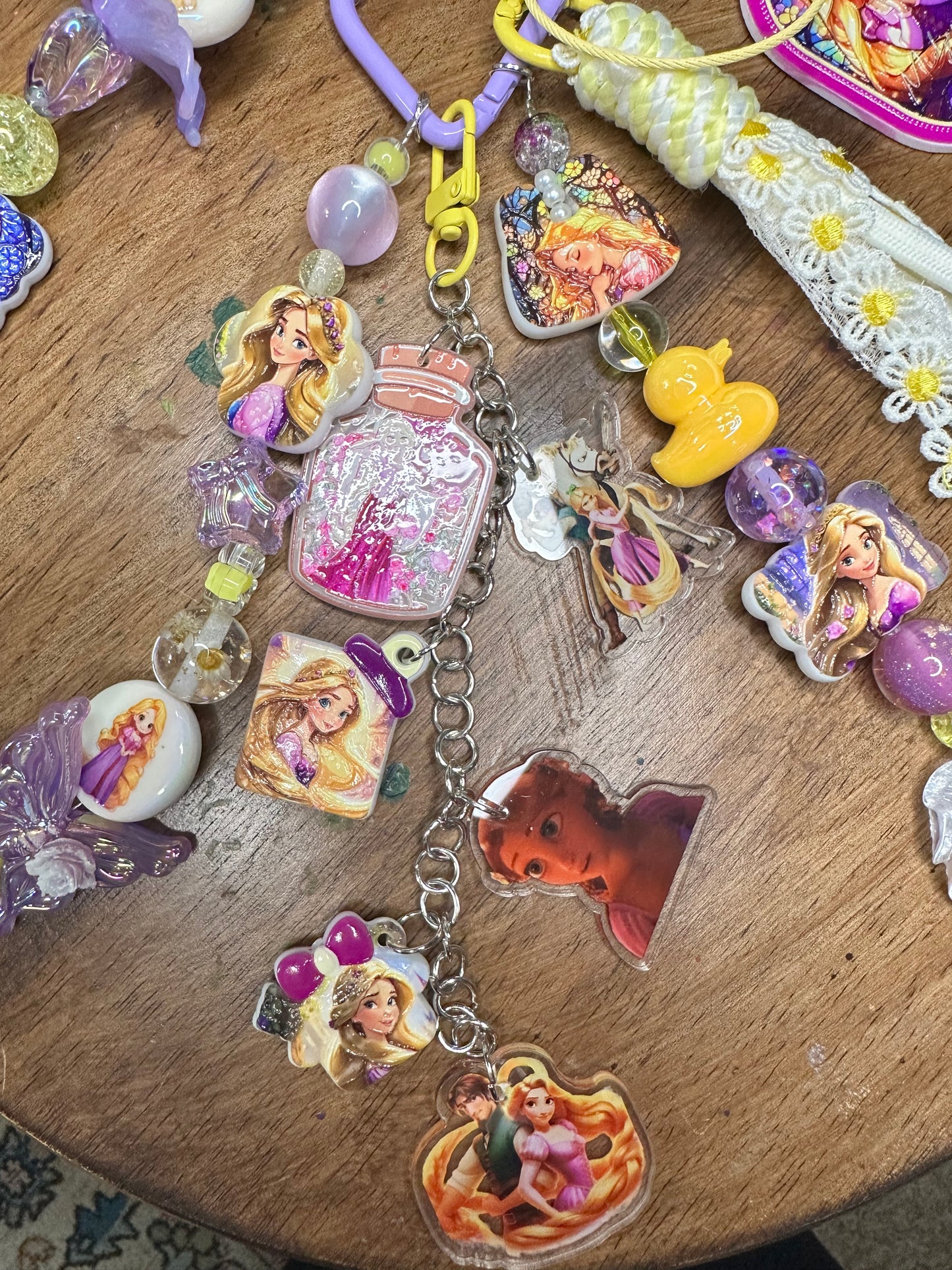 ✨ Golden Flower Princess Purse Charm ✨$34