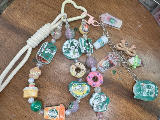 ☕️ Snoopy x Starbucks–inspired keychain ☕️ $28