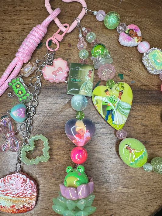 💚Tiana Princess & the Frog Purse Charm 💚 Fairy Tale Statement Keychain💚✨ $32