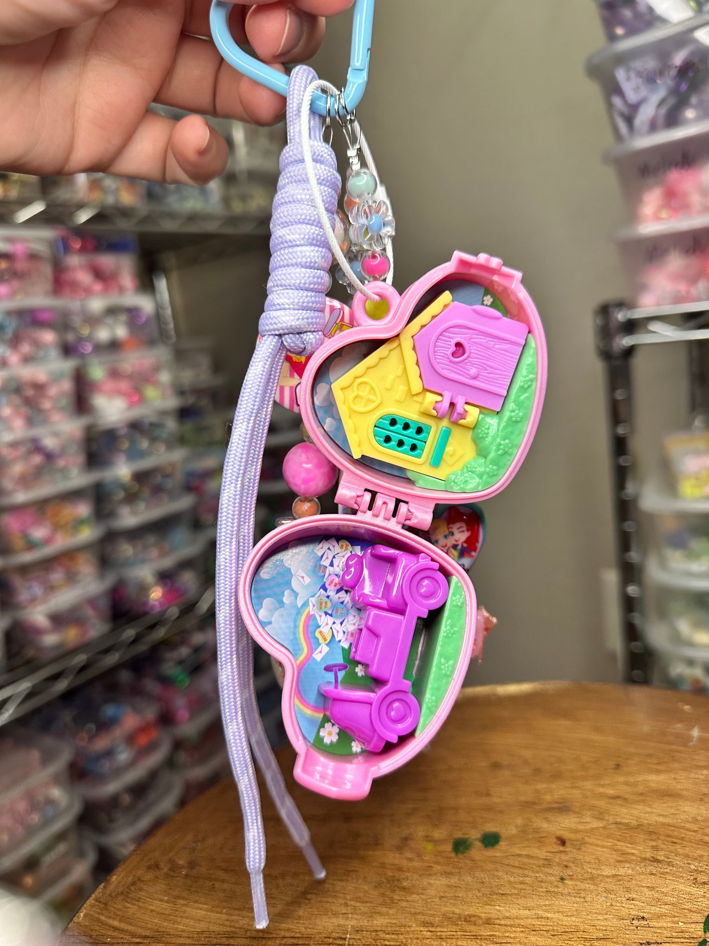 🩷✨ Polly Pocket Nostalgia Keychain ✨🩷 $34